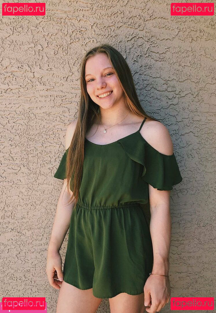 Jade Carey / jadeacarey / jadecarey Onlyfans Photo Gallery 