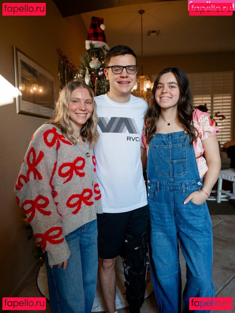 Jade Carey / jadeacarey / jadecarey Onlyfans Photo Gallery 