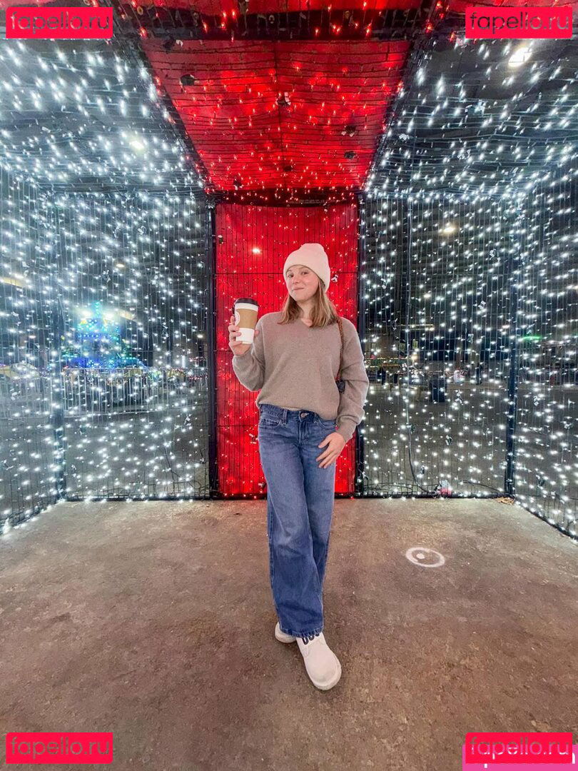 Jade Carey / jadeacarey / jadecarey Onlyfans Photo Gallery 