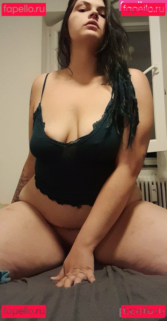 bisi_beth_ Nude Onlyfans Photo 6