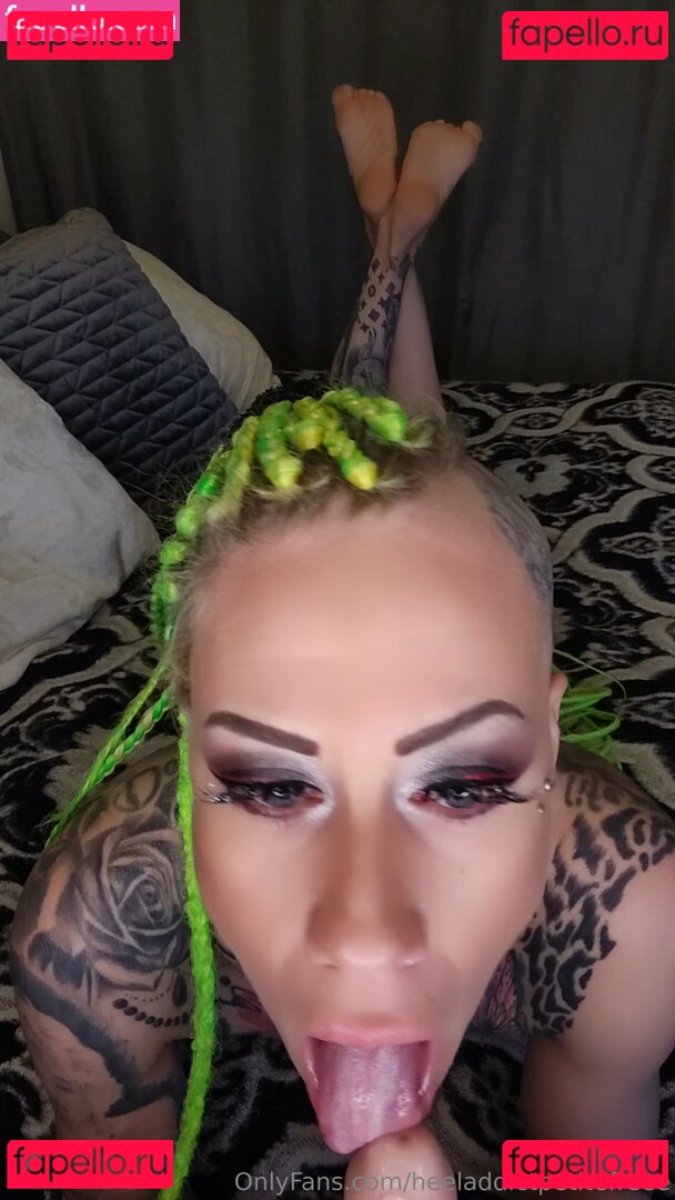 heeladdictpetitefreee Nude Onlyfans Photo 22