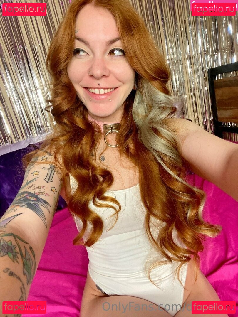 delphoxi / delphoxi4free / delphroxy Onlyfans Photo Gallery 