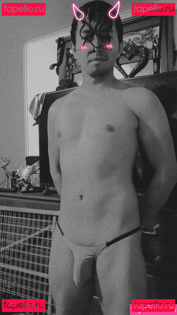 zivonencia Onlyfans Photo Gallery 