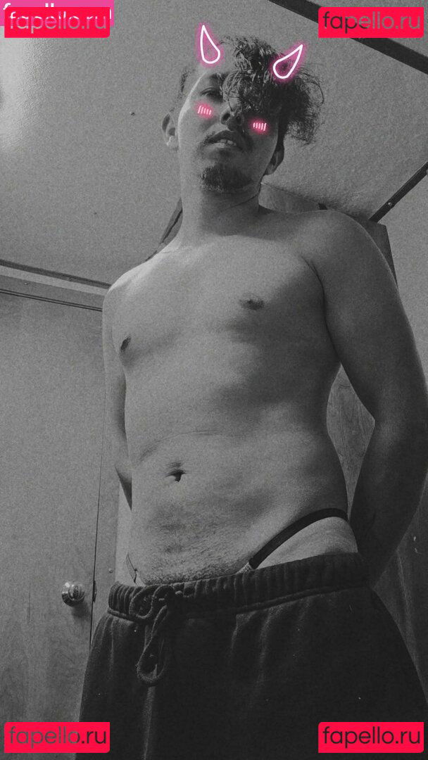 zivonencia Onlyfans Photo Gallery 