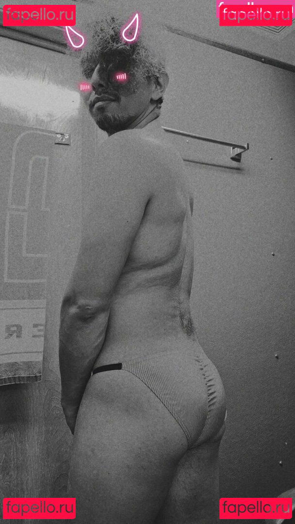 zivonencia Onlyfans Photo Gallery 