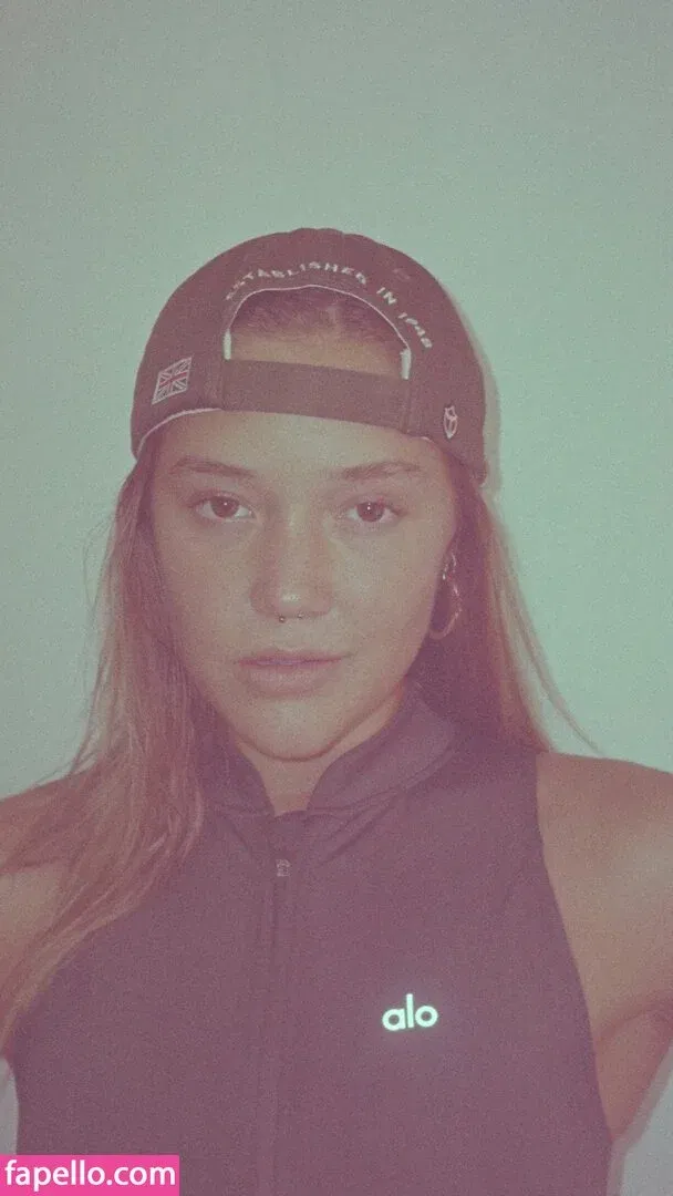 Olivia Ponton Onlyfans Photo Gallery 