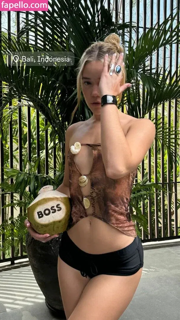 Olivia Ponton Onlyfans Photo Gallery 