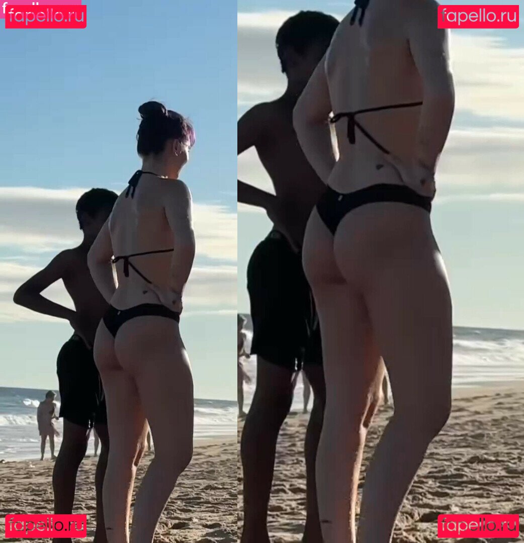 Julia K Barni Nude Onlyfans Photo 32