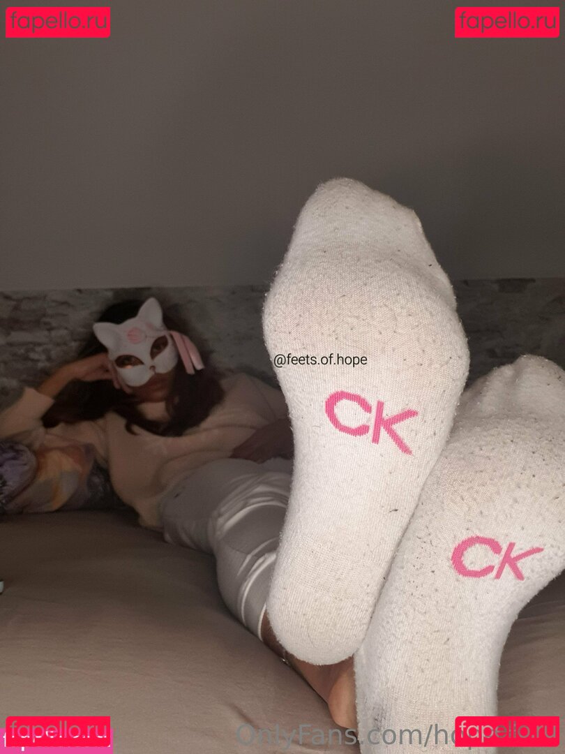 hope.feet Nude Onlyfans Photo 7