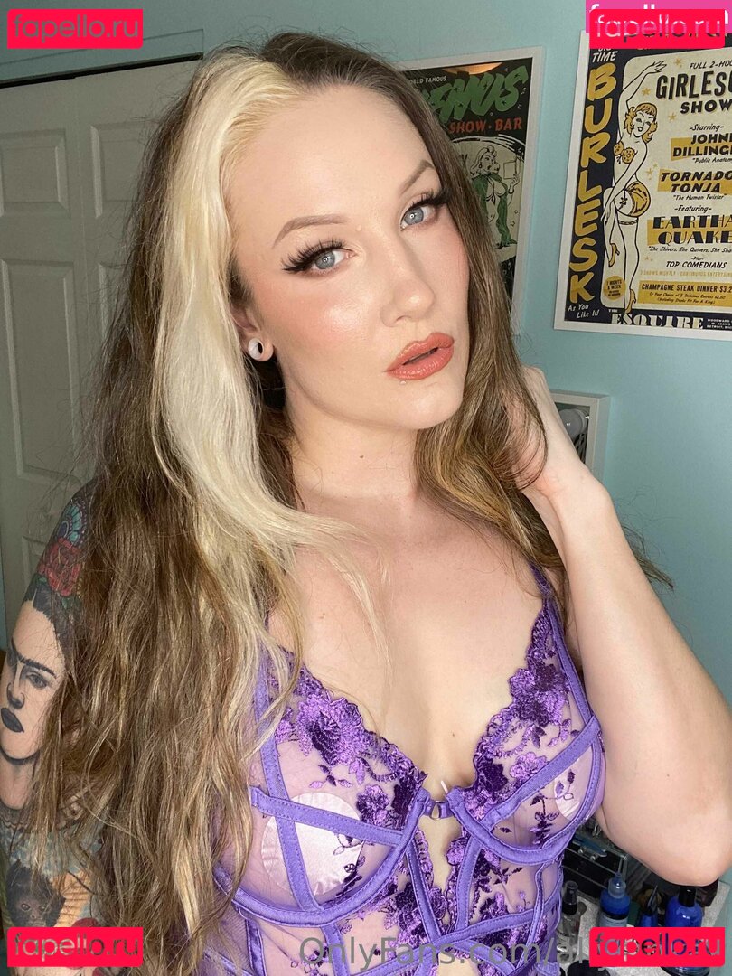 Sienna Day Nude Onlyfans Photo 6