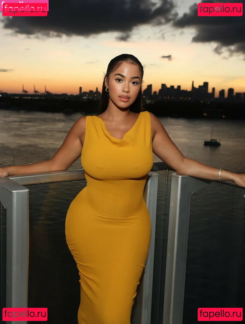 Yasmine Lopez Nude Onlyfans Photo 25