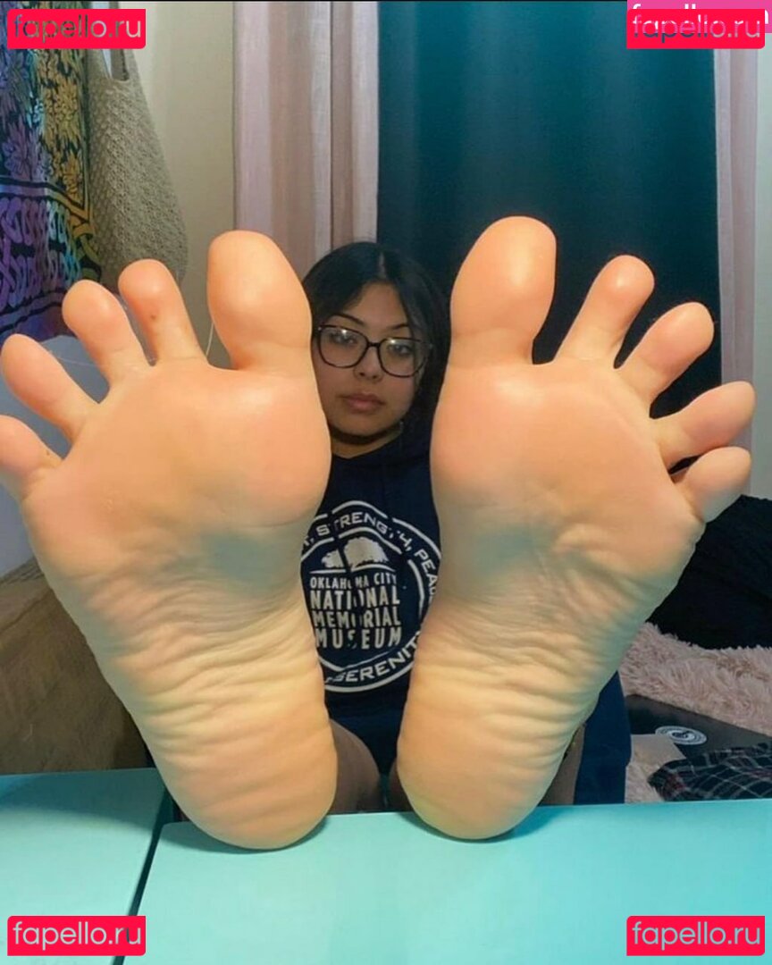 Goddess Mimi Nude Onlyfans Photo 5
