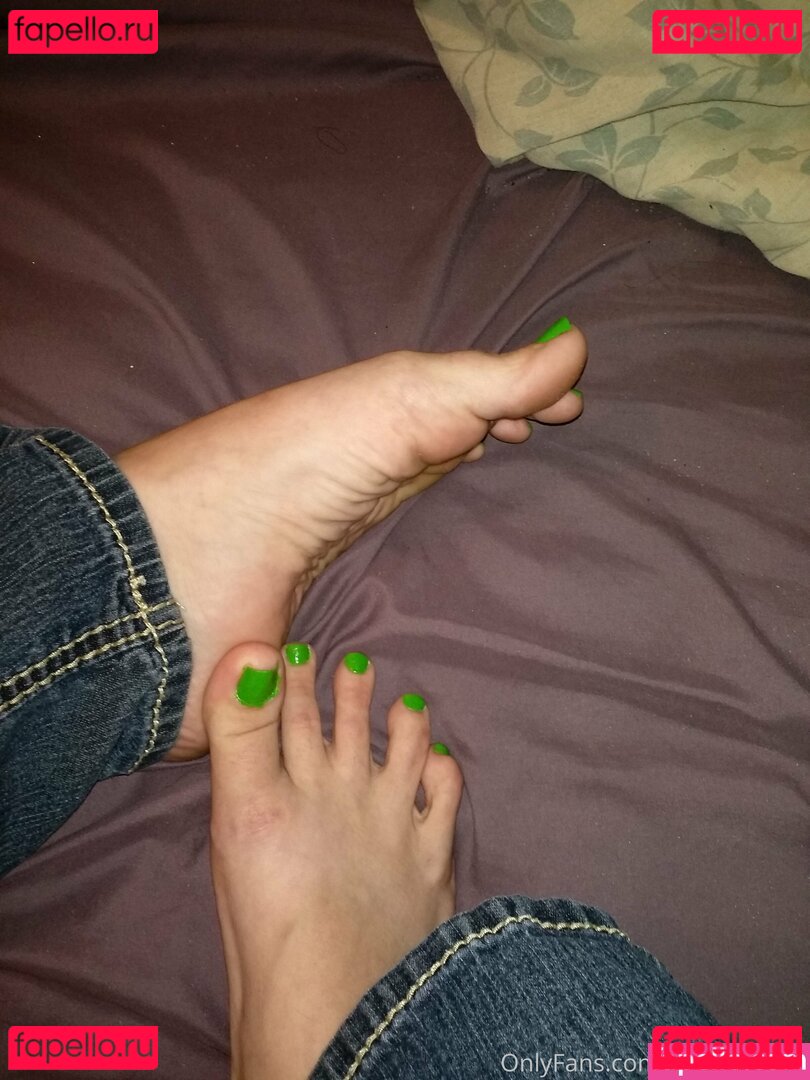 ferralynriver / kimonocamkats Onlyfans Photo Gallery 