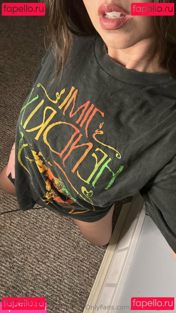 themilagrace Onlyfans Photo Gallery 