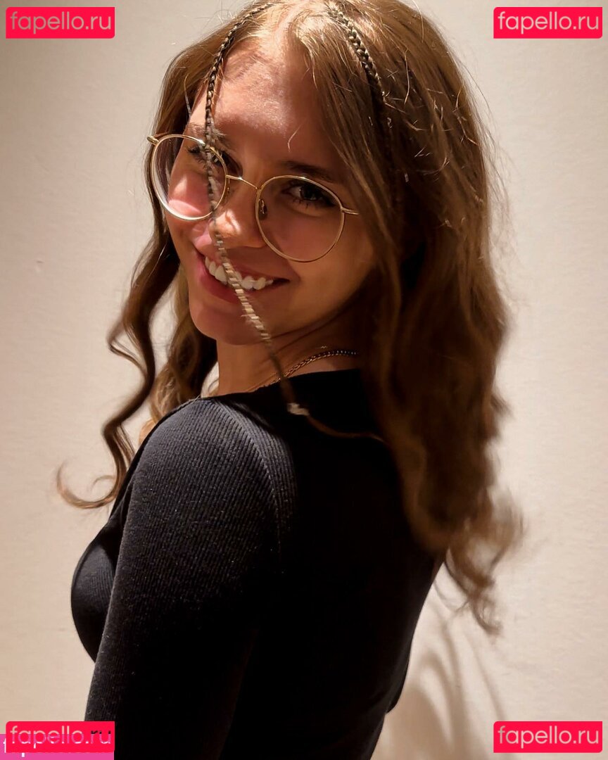 Anna Kauer / anna_kauer / anna_kauer04 Onlyfans Photo Gallery 