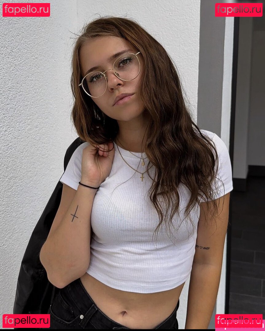 Anna Kauer / anna_kauer / anna_kauer04 Onlyfans Photo Gallery 