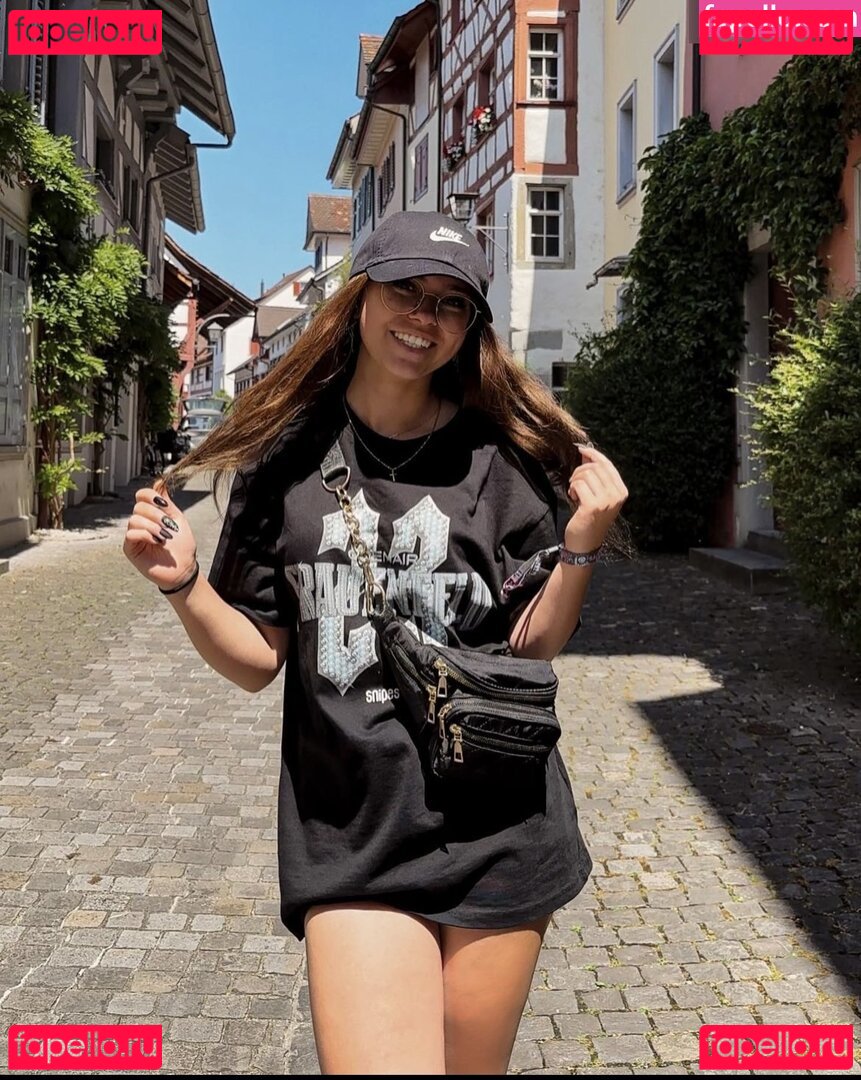 Anna Kauer / anna_kauer / anna_kauer04 Onlyfans Photo Gallery 