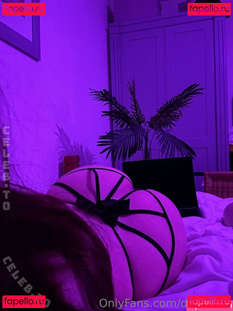 Desiluted_ Nude Onlyfans Photo 3