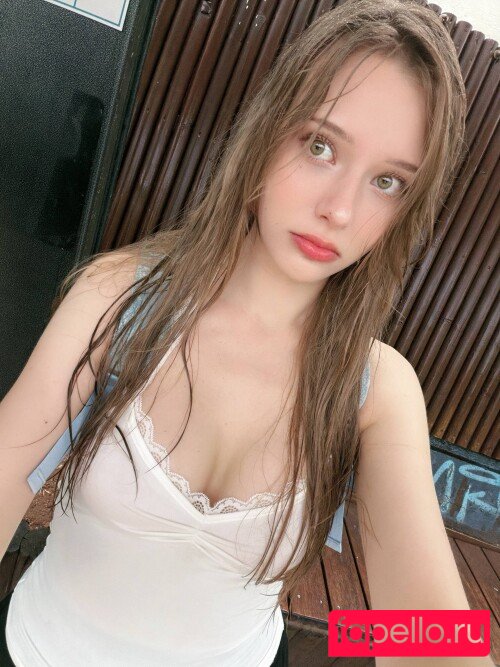 Lyasyaa Nude Onlyfans Photo 9