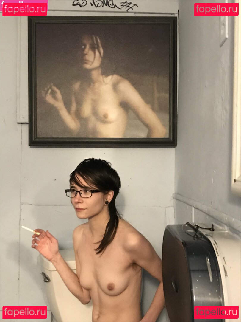 ninabear93 / ninaxxxxnn Onlyfans Photo Gallery 