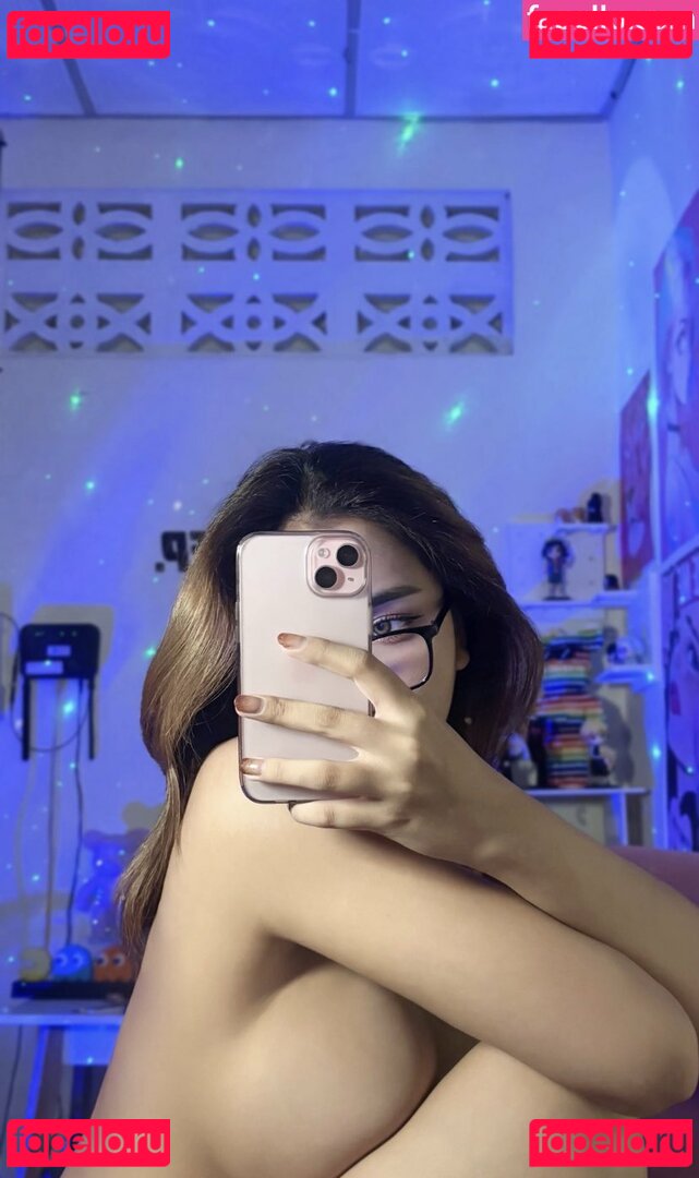 Bella / Noksbella / bellathorneoff / fittbadonk Onlyfans Photo Gallery 