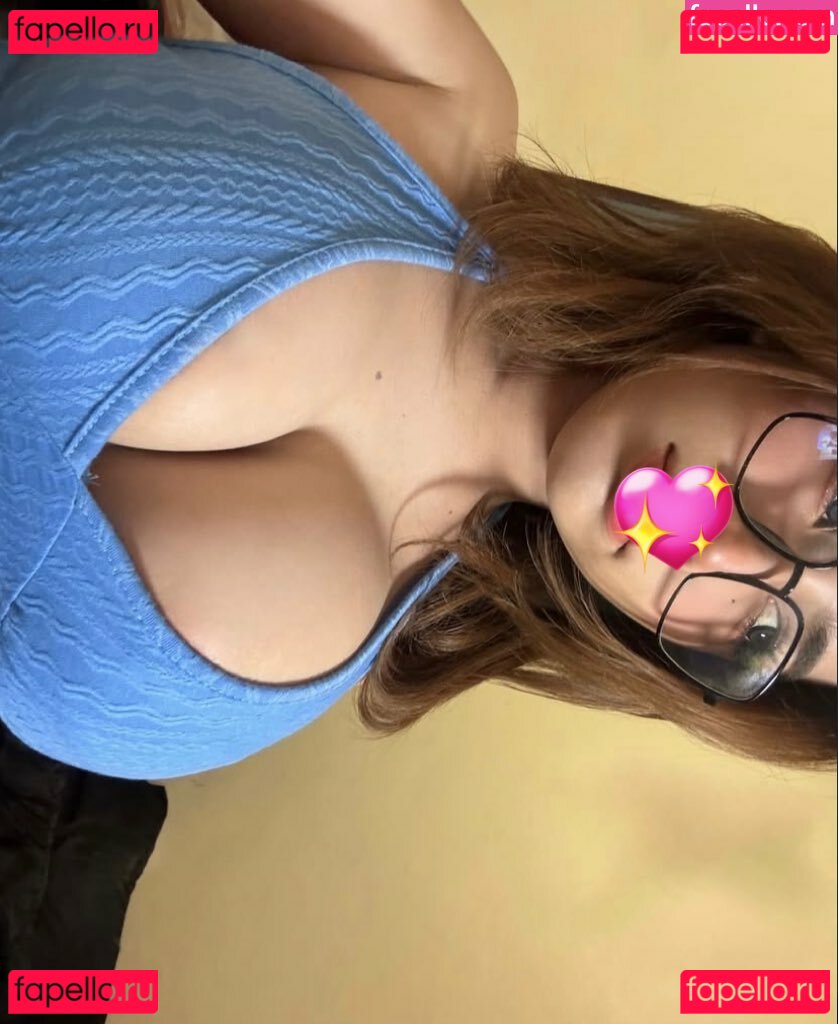 Bella / Noksbella / bellathorneoff / fittbadonk Onlyfans Photo Gallery 