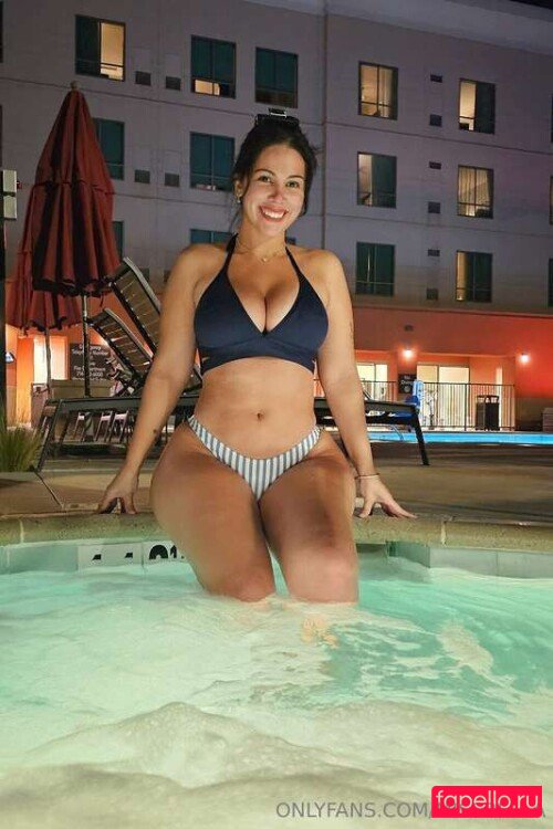 Bella Nude Onlyfans Photo 38
