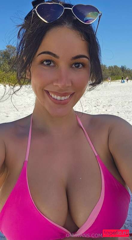 Bella Nude Onlyfans Photo 28