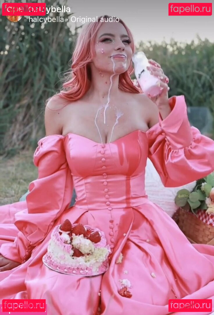 HalcyBella Onlyfans Photo Gallery 