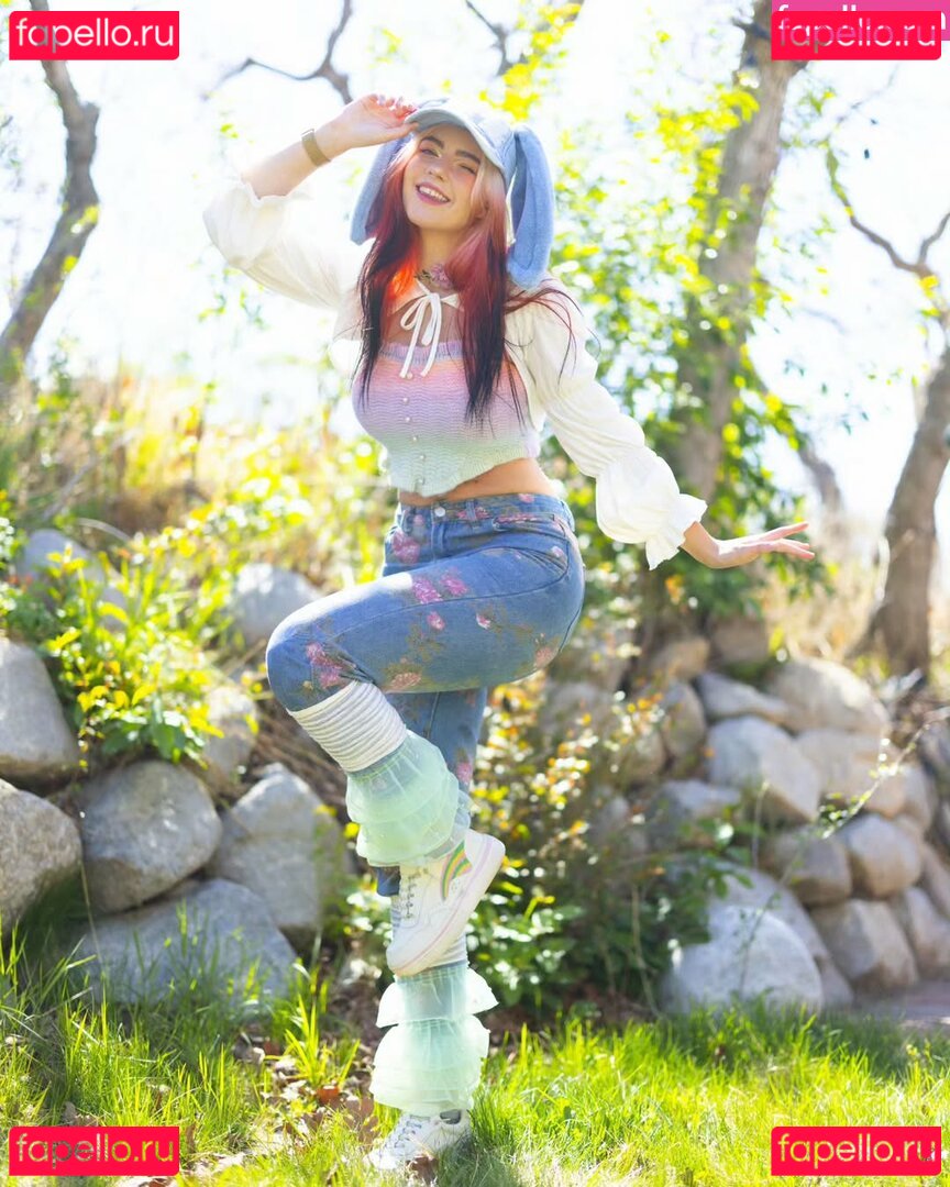 HalcyBella Onlyfans Photo Gallery 