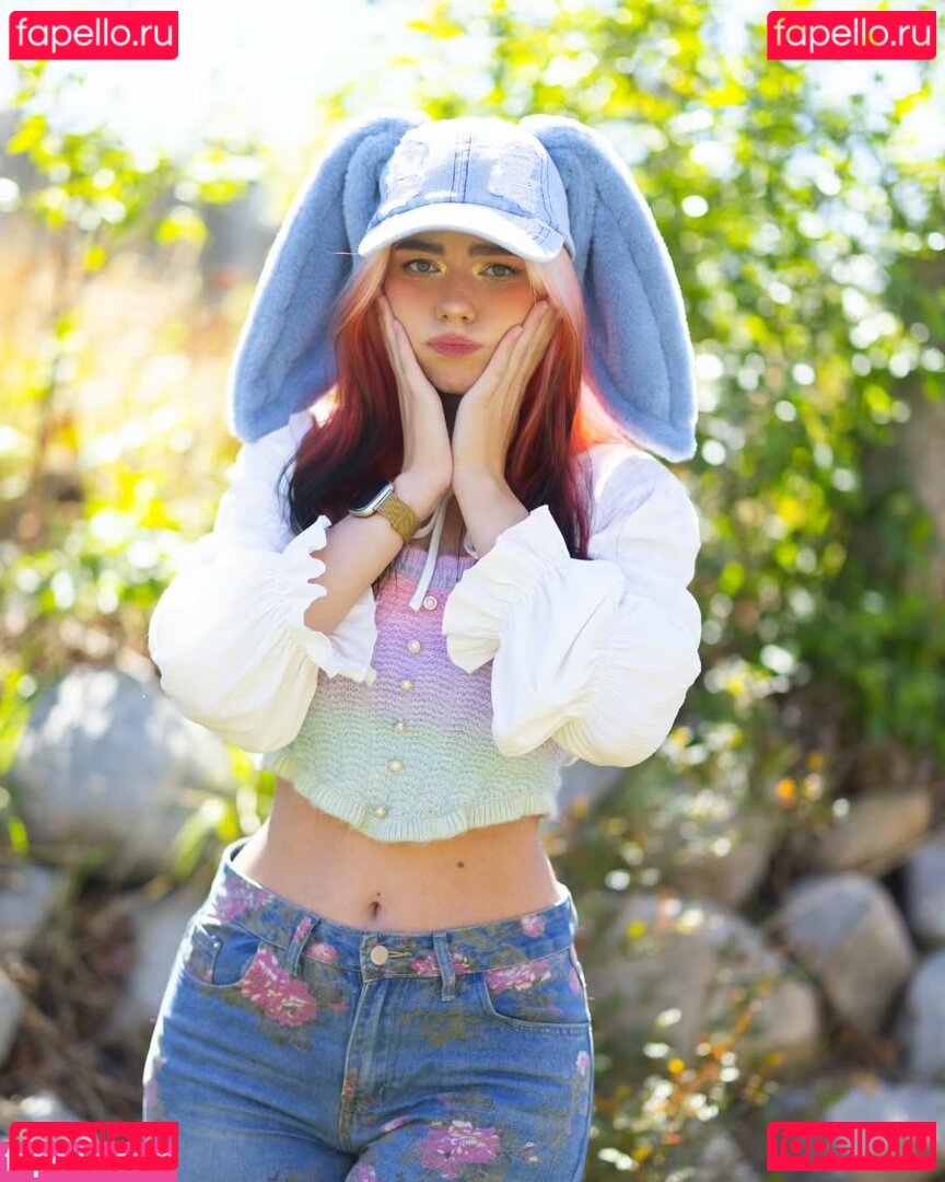 HalcyBella Onlyfans Photo Gallery 