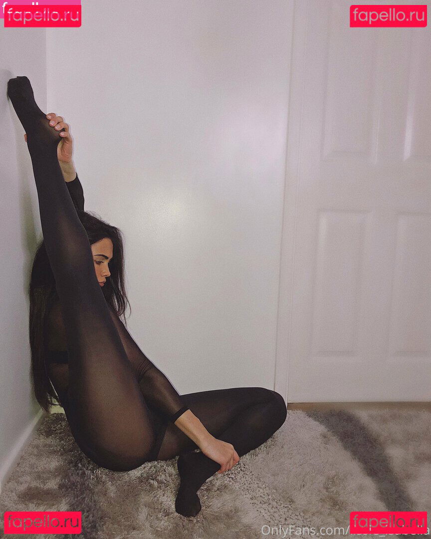 LISSIE ISABELLA / lissie_isabella Onlyfans Photo Gallery 