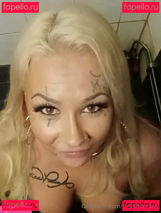 bella_vitas_tattoo / belladonciao Onlyfans Photo Gallery 