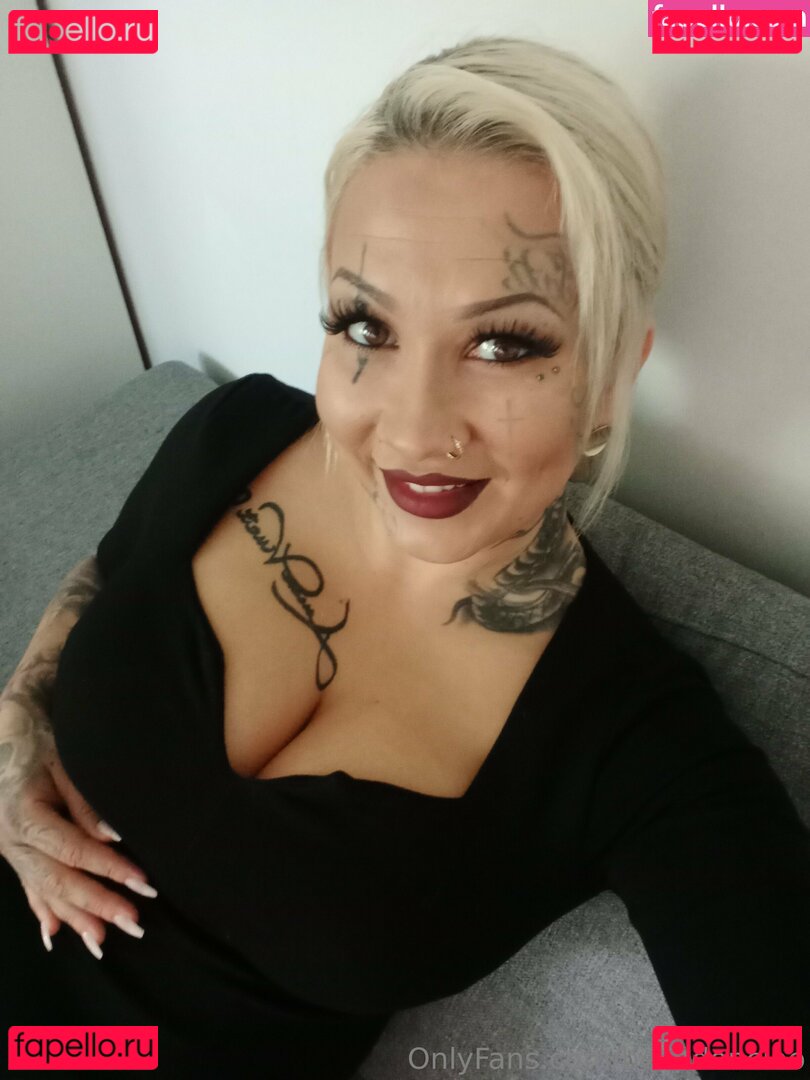 bella_vitas_tattoo / belladonciao Onlyfans Photo Gallery 