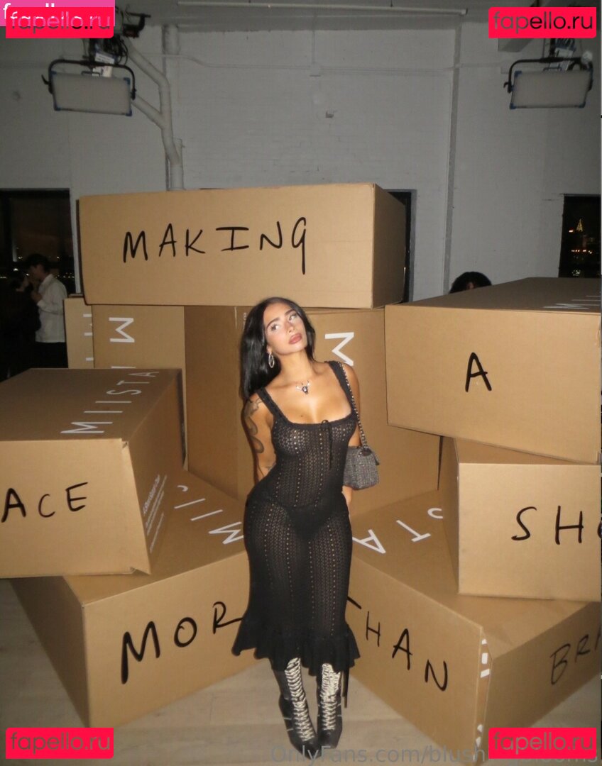 Blushing Blooms / blushingblooms / blushingbloomsflowers Onlyfans Photo Gallery 