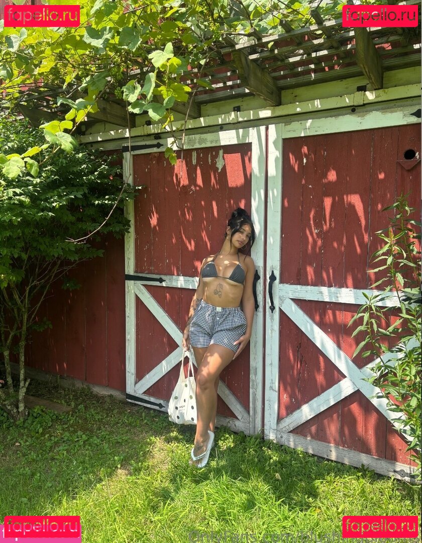 Blushing Blooms Nude Onlyfans Photo 29