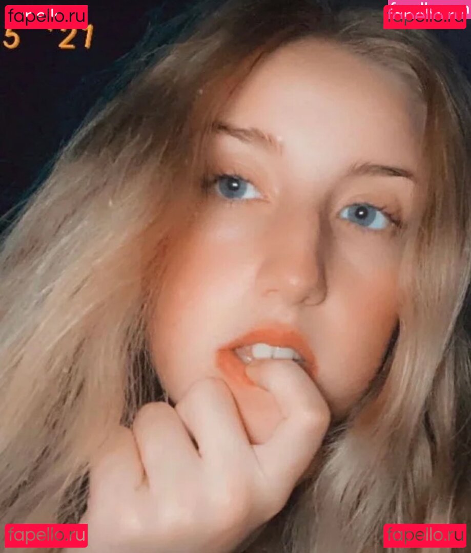 Jessica Nottingham / jessieebabeey / roses7184 Onlyfans Photo Gallery 