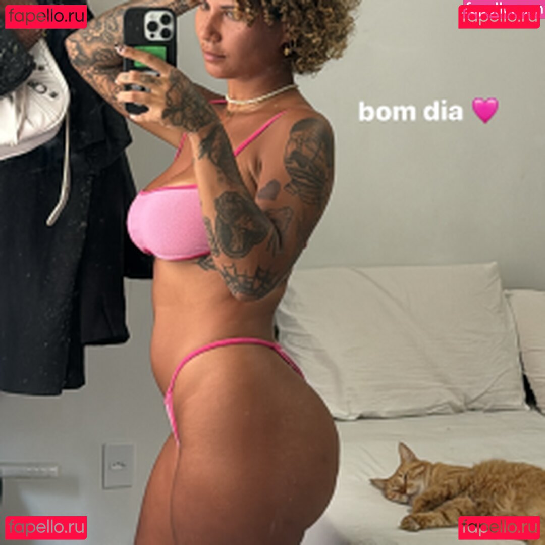 Julia Bhering Nude Onlyfans Photo 24