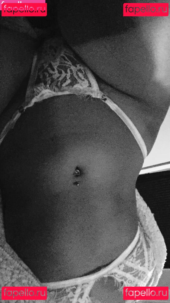 Jessica Ann / aria_uncensored / crzypnda / jessicaann / stories Onlyfans Photo Gallery 