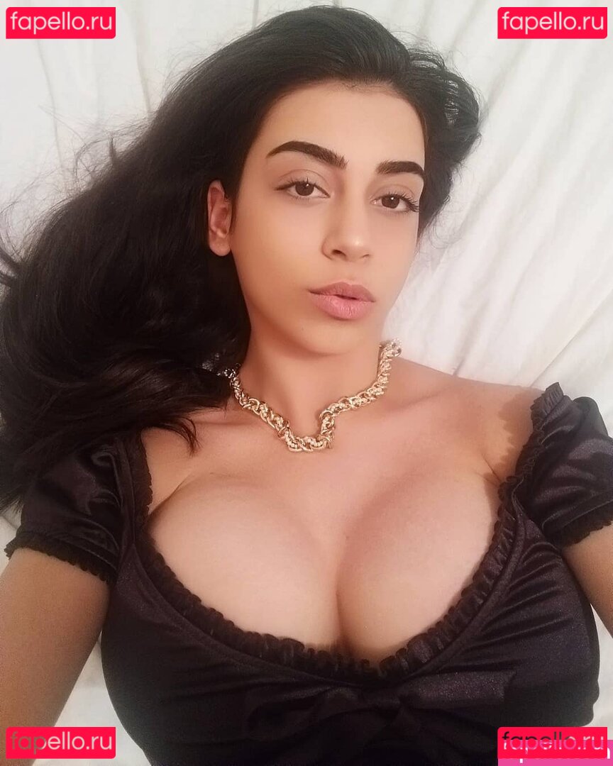 Merve Damla Nude Onlyfans Photo 48