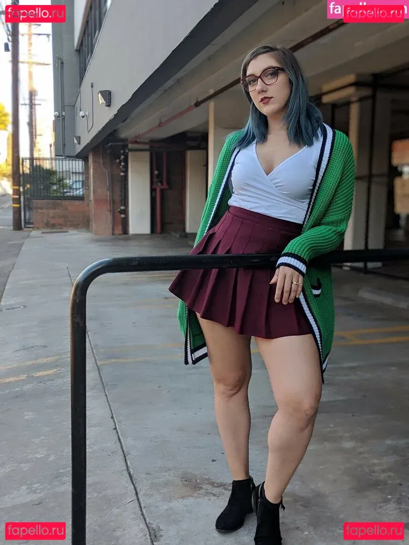 Mel Capperino-Garcia Onlyfans Photo Gallery 