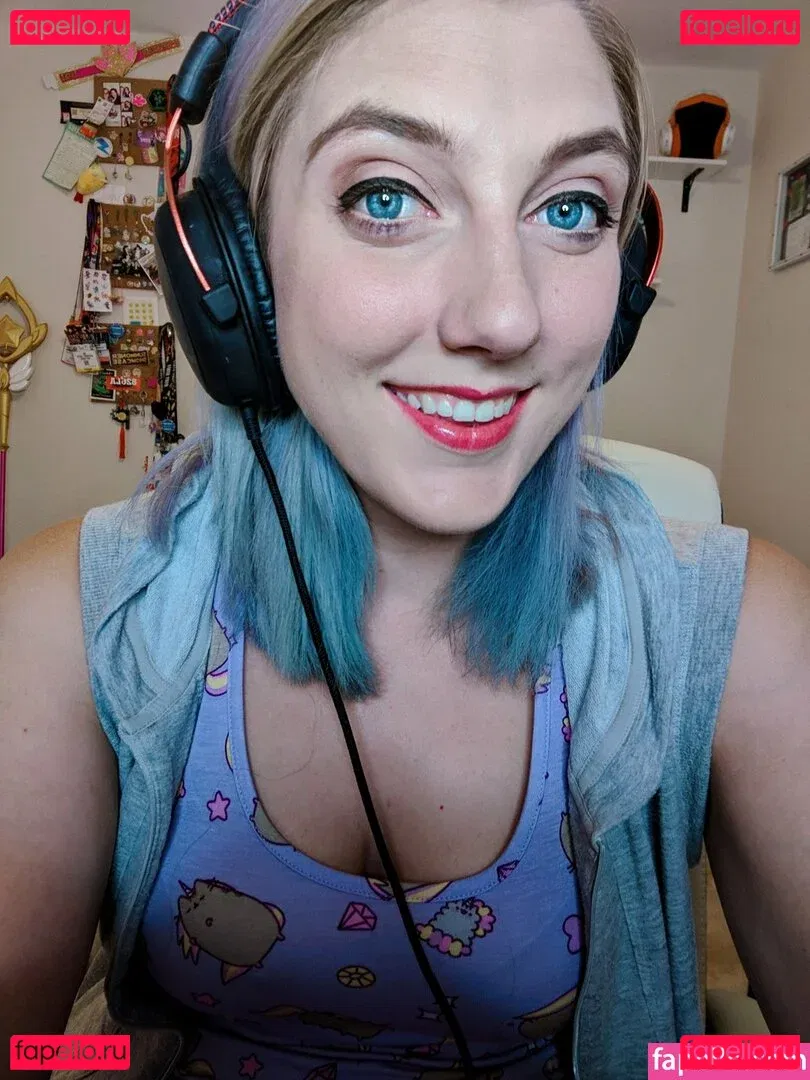 Mel Capperino-Garcia Onlyfans Photo Gallery 