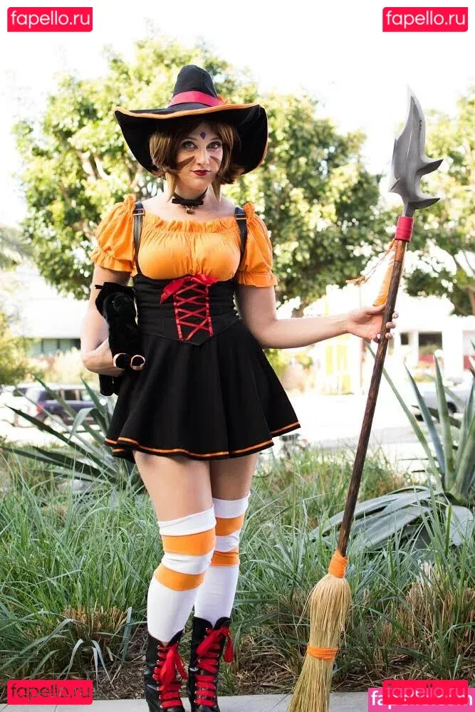 Mel Capperino-Garcia Onlyfans Photo Gallery 