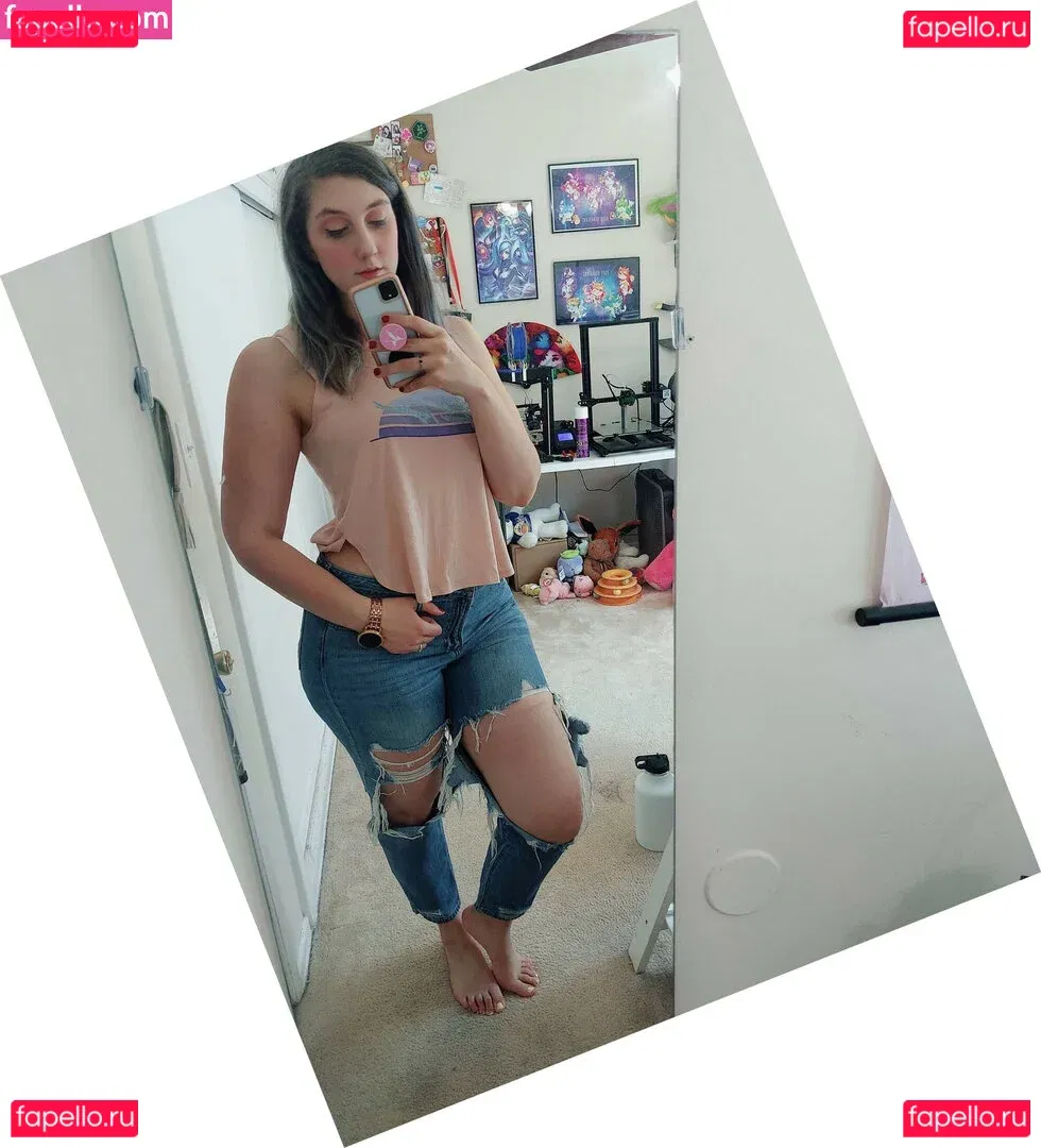 Mel Capperino-Garcia Onlyfans Photo Gallery 