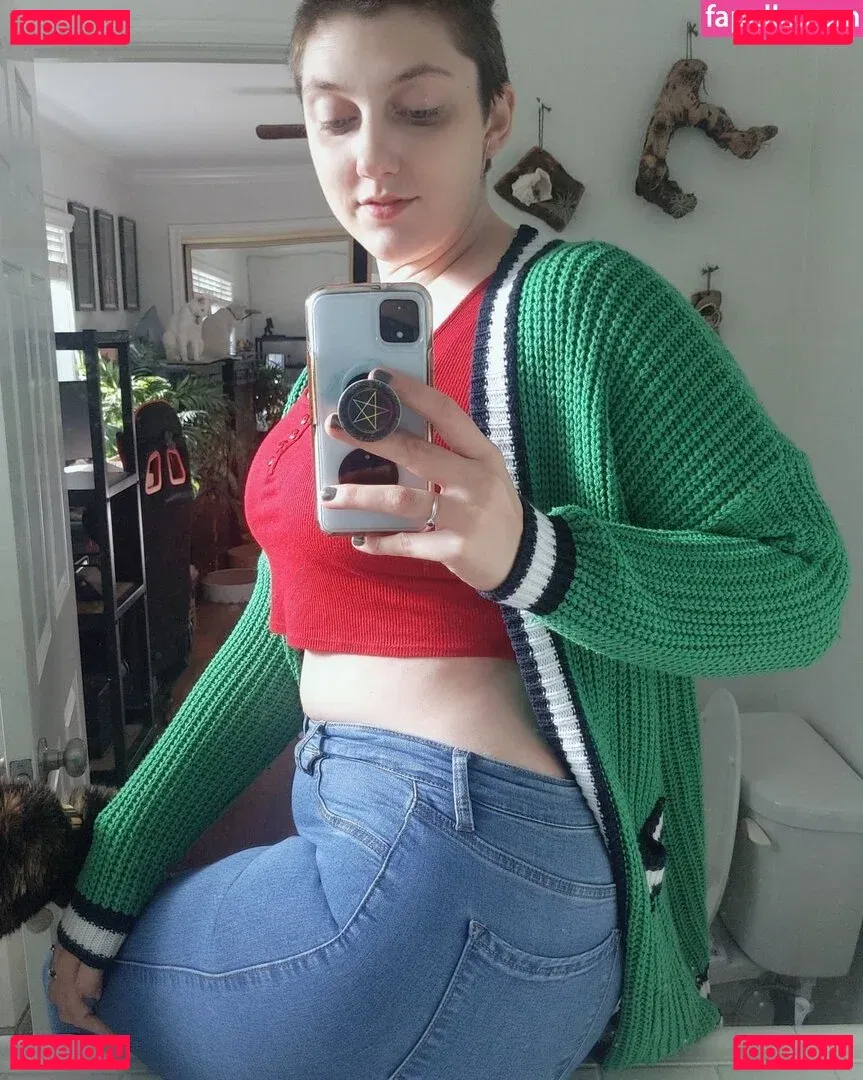 Mel Capperino-Garcia Onlyfans Photo Gallery 