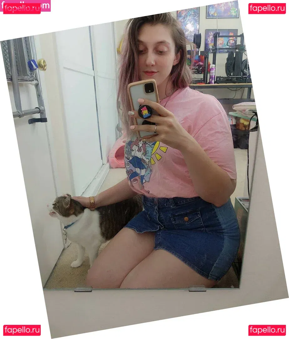 Mel Capperino-Garcia Onlyfans Photo Gallery 