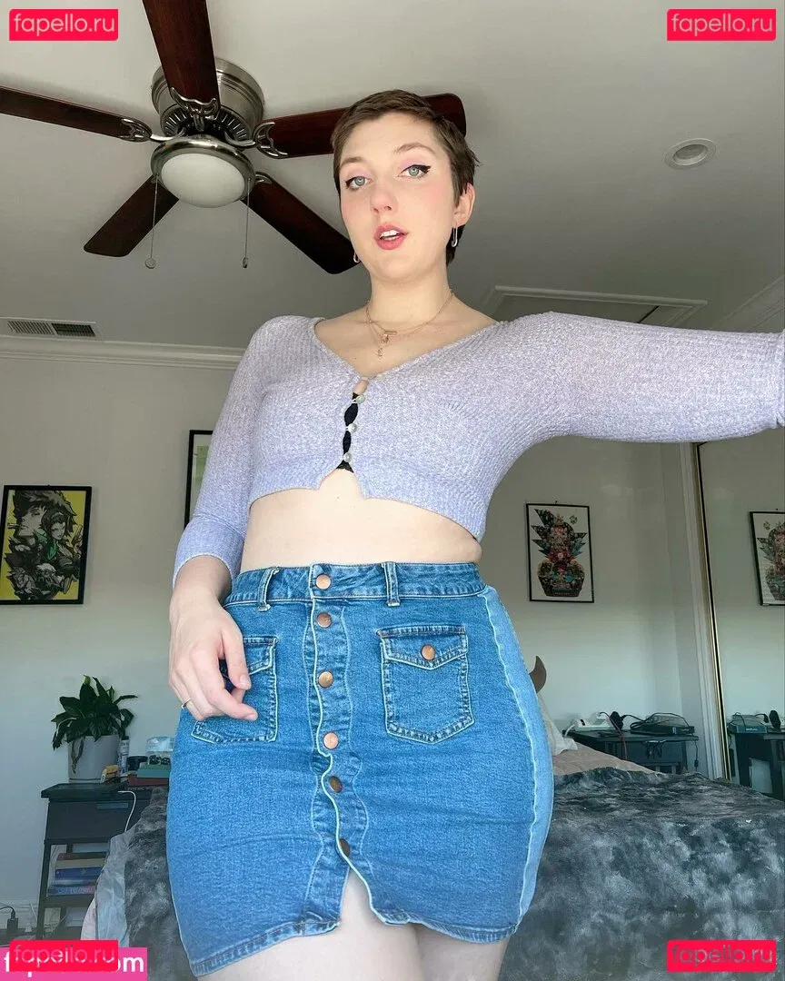 Mel Capperino-Garcia Onlyfans Photo Gallery 