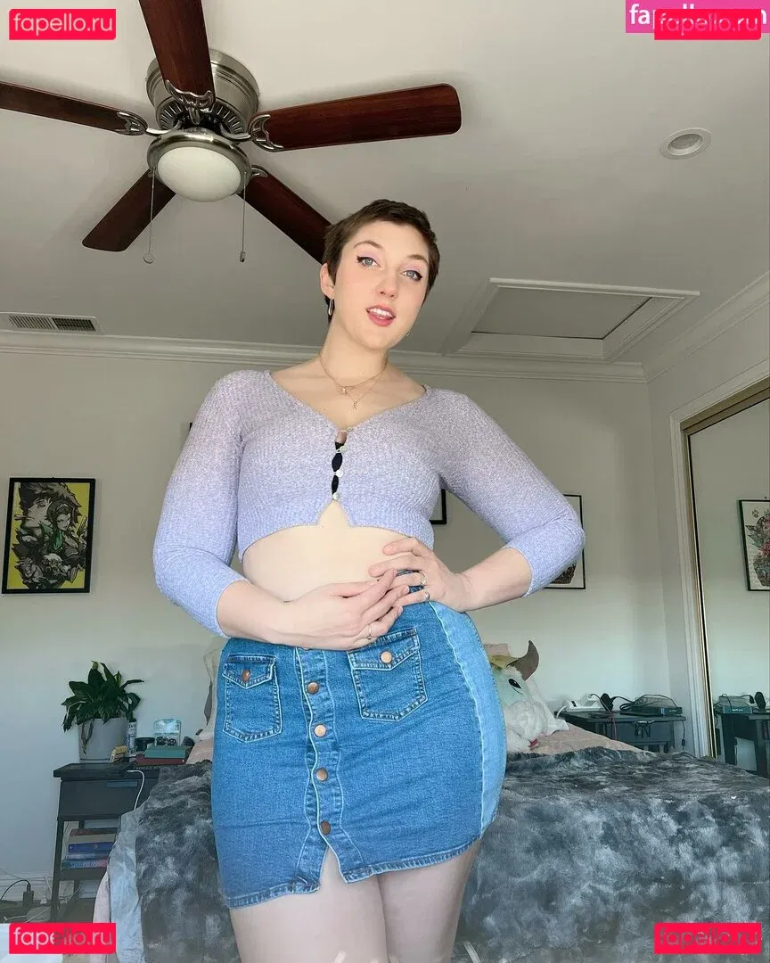 Mel Capperino-Garcia Onlyfans Photo Gallery 