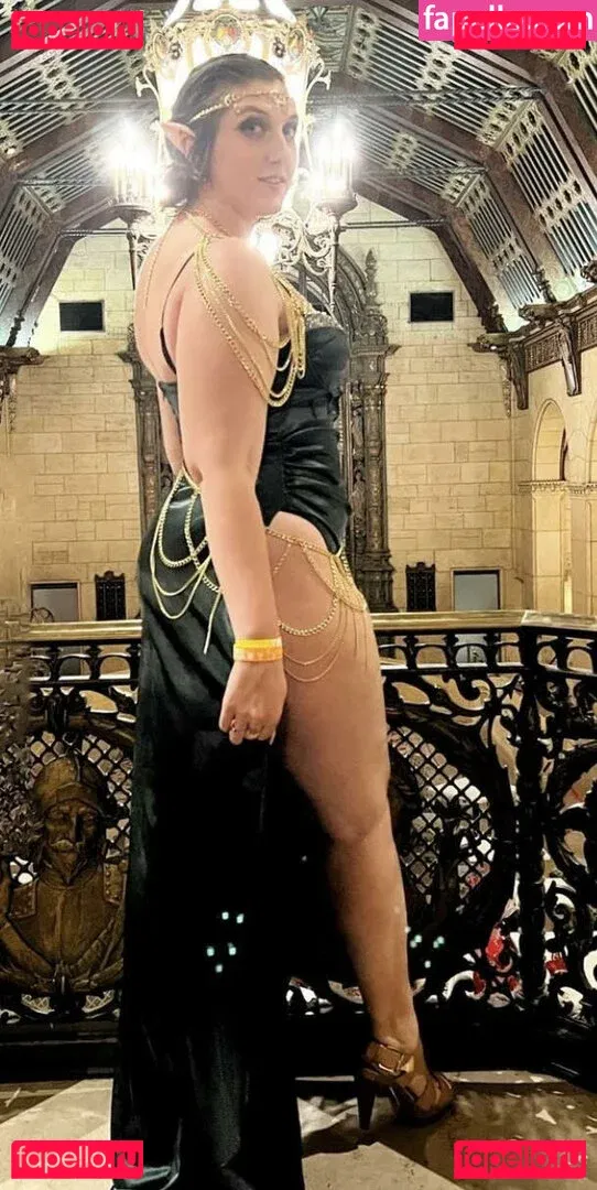 Mel Capperino-Garcia Onlyfans Photo Gallery 