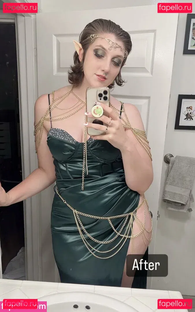 Mel Capperino-Garcia Onlyfans Photo Gallery 